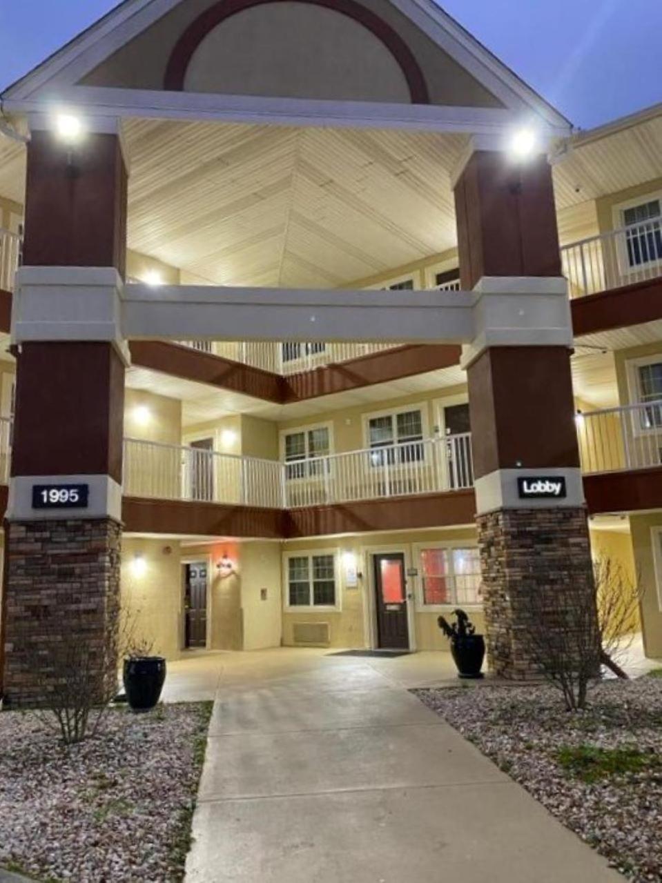 Suburban Studios Winston-Salem Near Hanes Mall Dış mekan fotoğraf